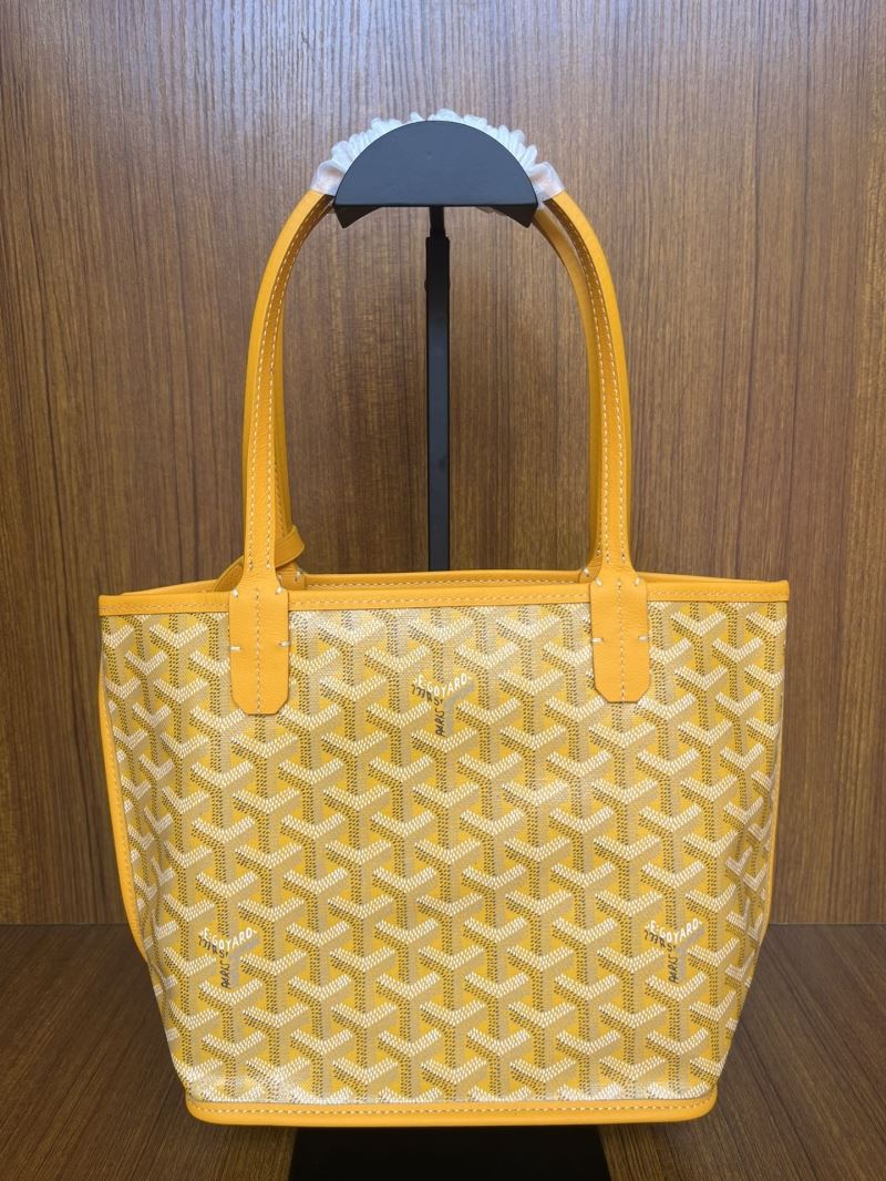 Goyard Shopping Bags